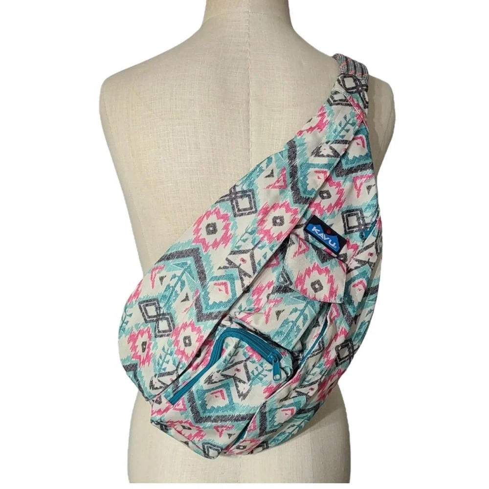 Kavu Rope Bag Sling Pack Backpack Pixie Island Ikat. Like new. - Picture 3 of 4